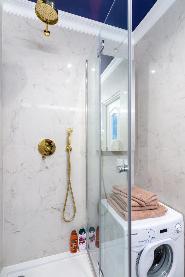 Riverside Apartment Targ Rybny Гданск Екстериор снимка
